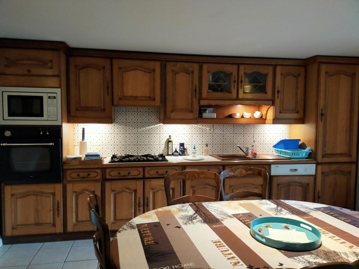 La Petite Maison Bleue Lopérec Εξωτερικό φωτογραφία